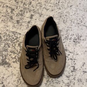 Vans Men's Brown Sneakers